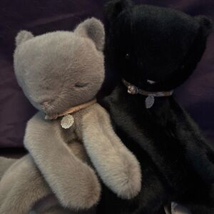 Maileg bundle of 2 SLEEPING KITTENS black & grey NWT